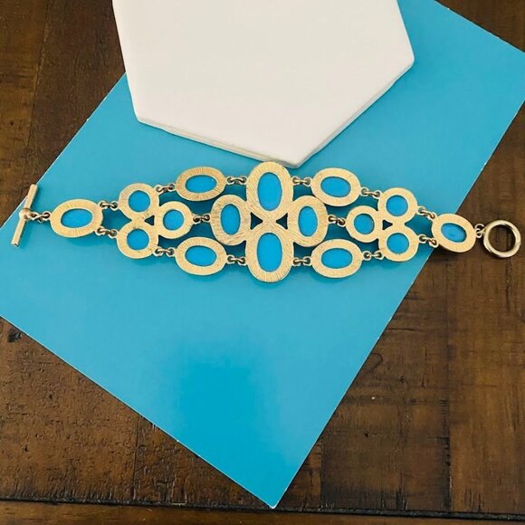 💜 Vintage Gold-Tone Turquoise Blue Oval Bezel Set Toggle Bracelet 7" Long - Picture 4 of 4